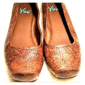 Yuu Embossed Brown Slip-On Flats Vegan Leather